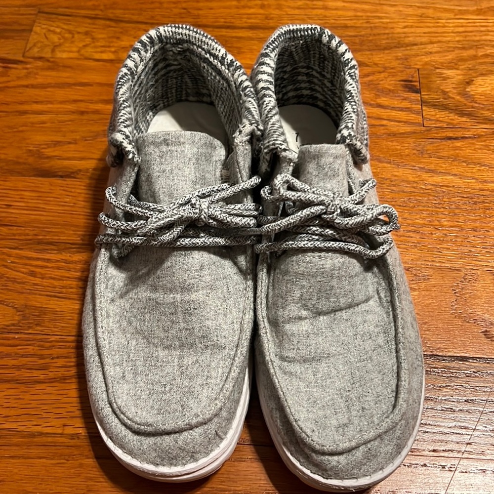 Women’s Memory Foam Hey Dude Look a Like Lace Up Shoes